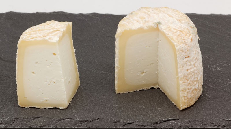 Association pain et vins avec le Chabichou du Poitou