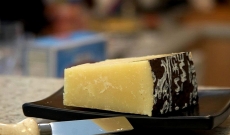 Association de fromages : Pecorino, Fougasse, Pomino Blanc