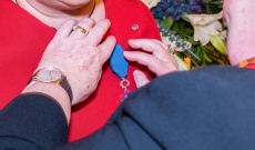 Christelle Lorho a reçu les insignes de Chevalier de l’Ordre National du Mérite